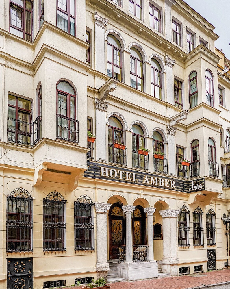 Amber Hotel - Special Class — Main photo in Istanbul, Istanbul