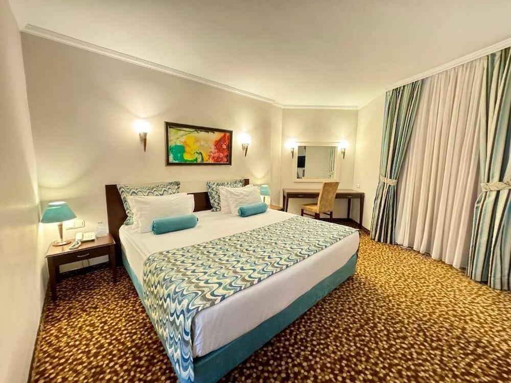 Best Western Plus Khan Hotel - zdjęcie 5