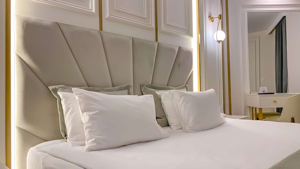 Best Western Plus Khan Hotel — Hotel rooms in Antalya
