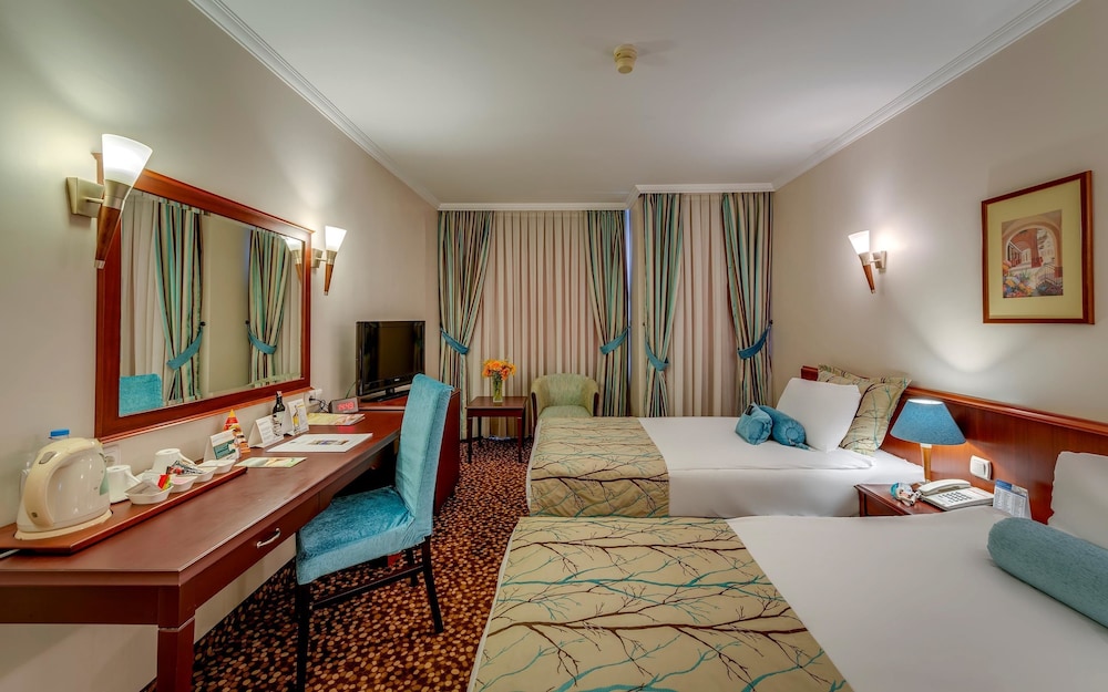 Best Western Plus Khan Hotel — Hotel rooms in Antalya