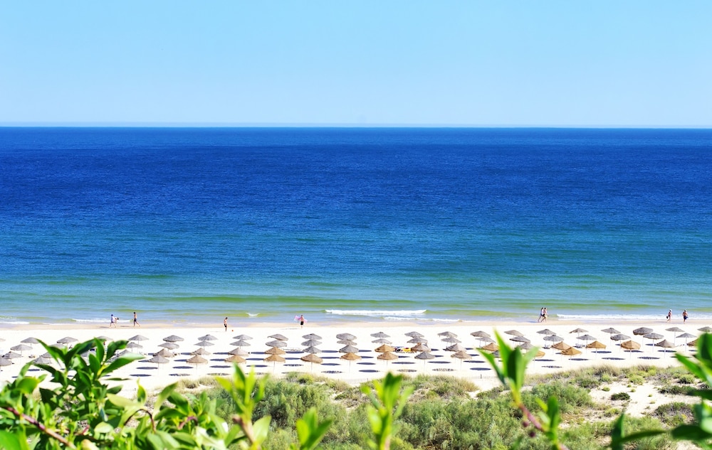 Octant Praia Verde — Beach in Altura, Faro
