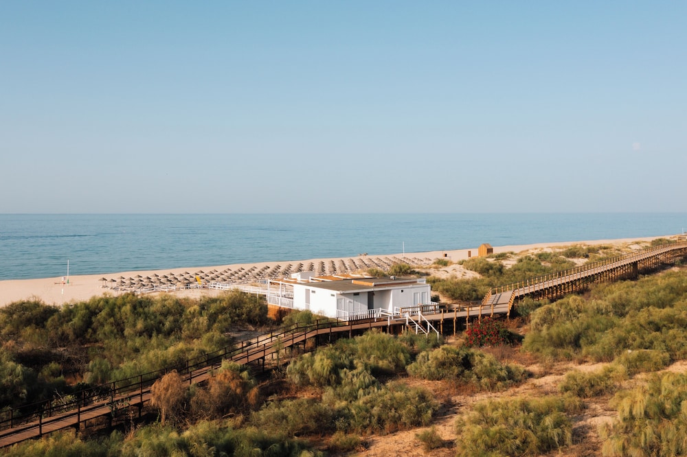 Octant Praia Verde — Beach in Altura, Faro
