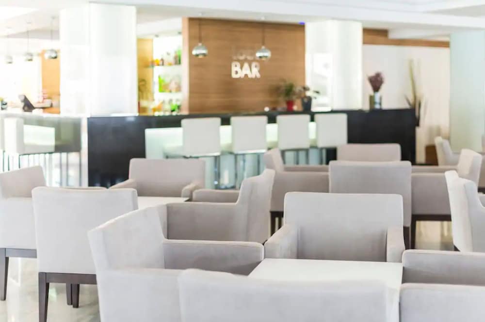 Hotel Vista Park — Restaurant & bars in Can Picafort, Balearic Islands