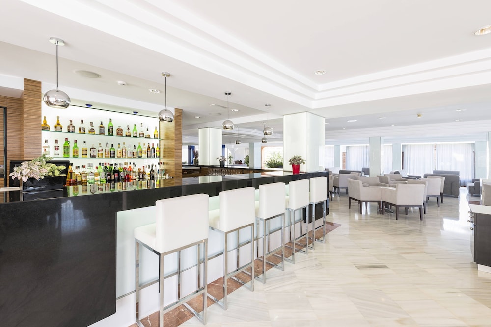 Hotel Vista Park — Restaurant & bars in Can Picafort, Balearic Islands