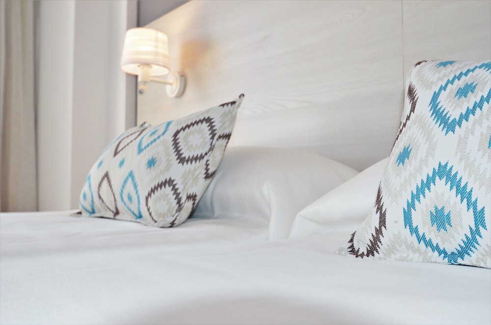 Hotel Vista Park — Hotel rooms in Can Picafort, Balearic Islands