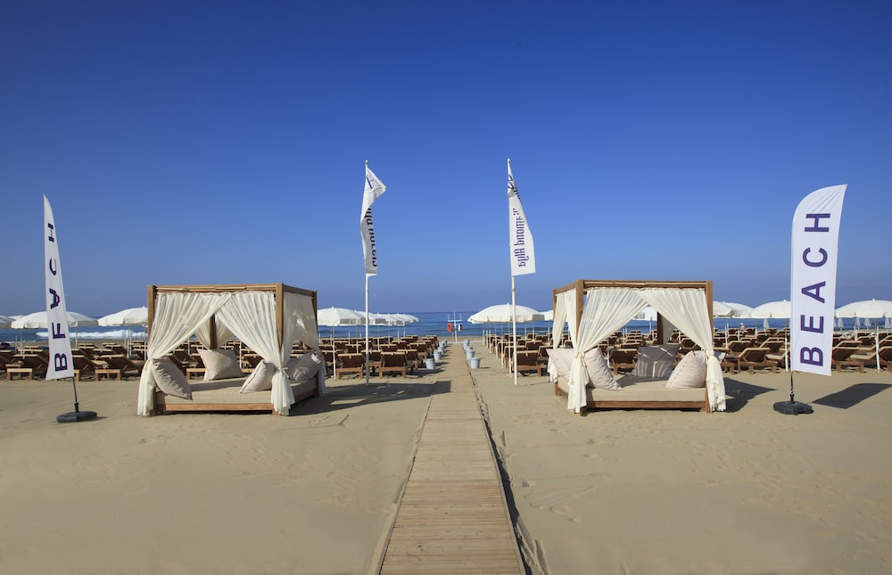 Blue Diamond Alya Hotel - All Inclusive — Beach in Alanya