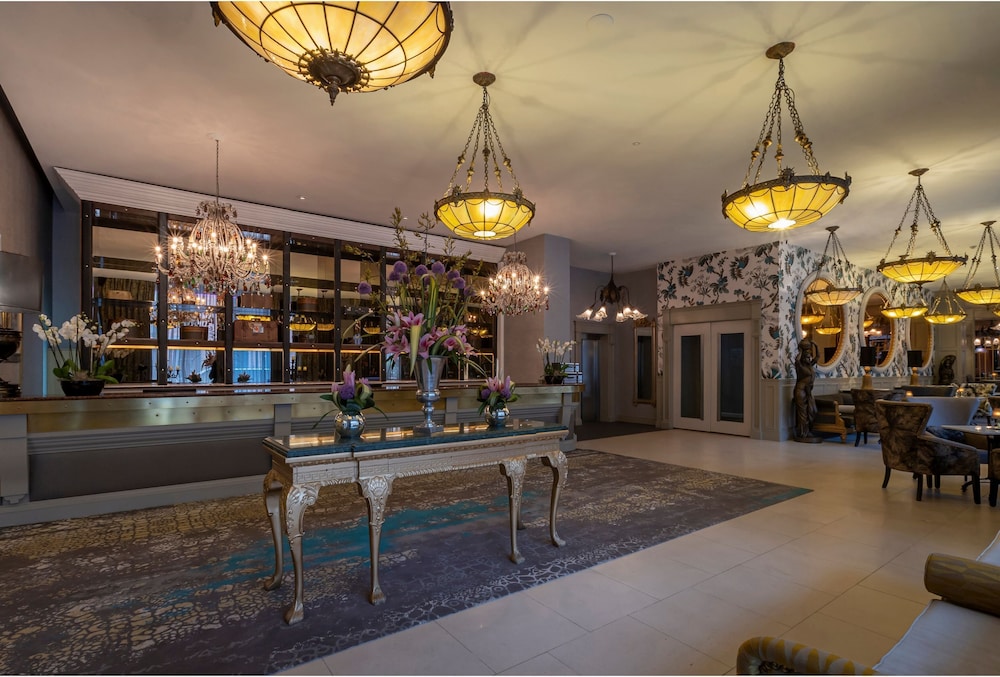 The Trinity City Hotel — Restaurant & bars in Dublin, Dublin City