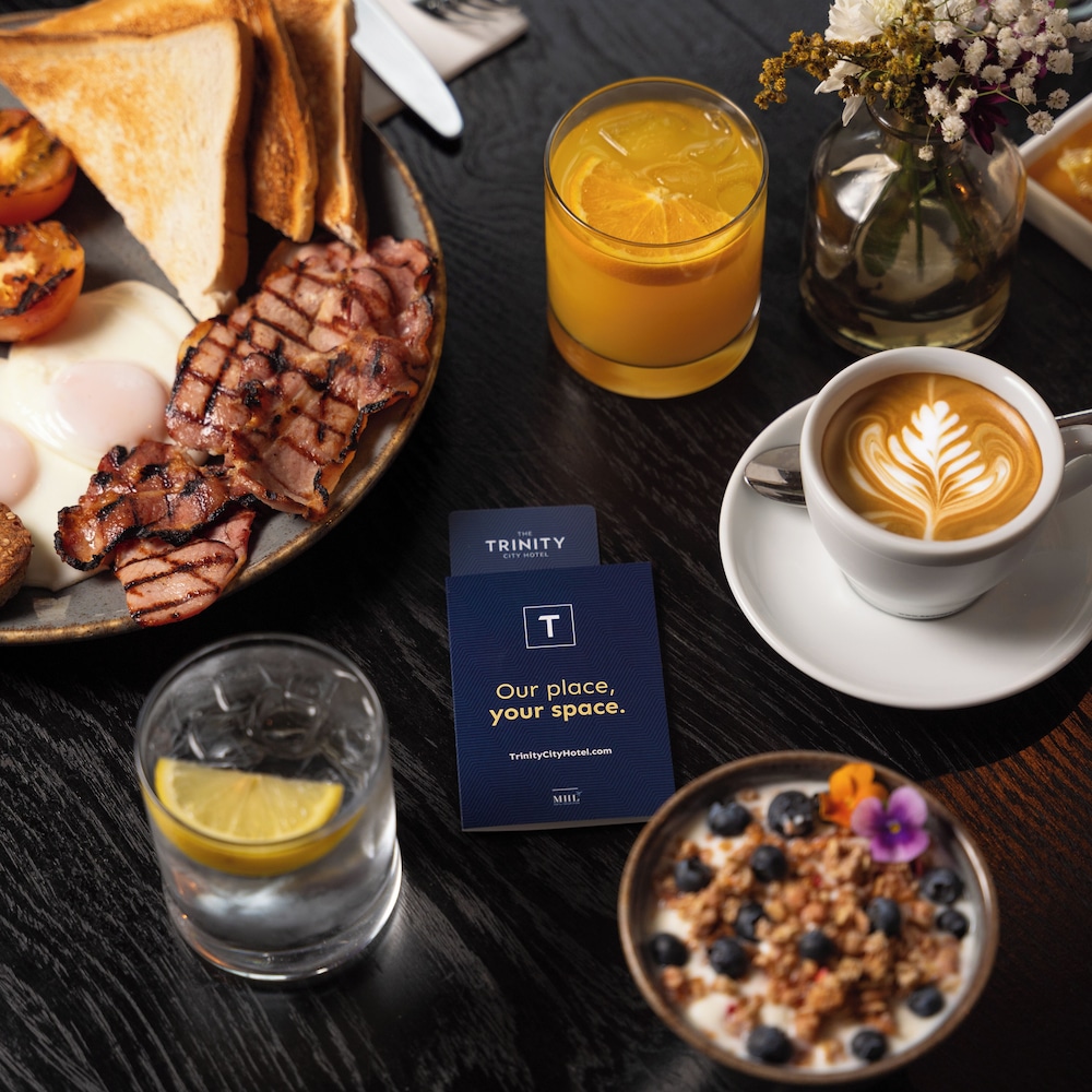 The Trinity City Hotel — Restaurant & bars in Dublin, Dublin City