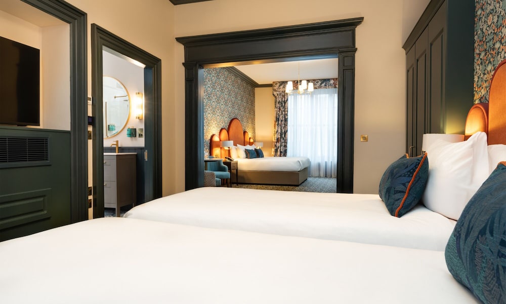 The Trinity City Hotel — Hotel rooms in Dublin, Dublin City