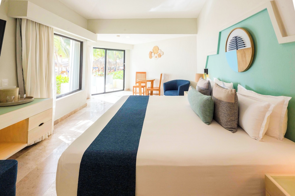 Viva Maya by Wyndham, A Trademark Resort — Hotel rooms in Playa del Carmen, Quintana Roo