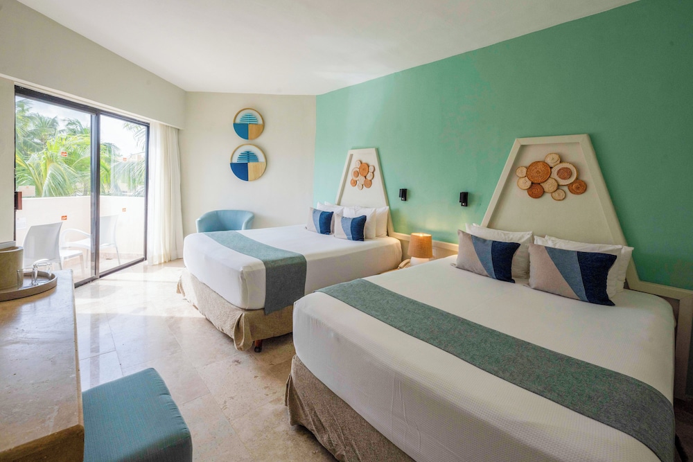 Viva Maya by Wyndham, A Trademark Resort — Hotel rooms in Playa del Carmen, Quintana Roo