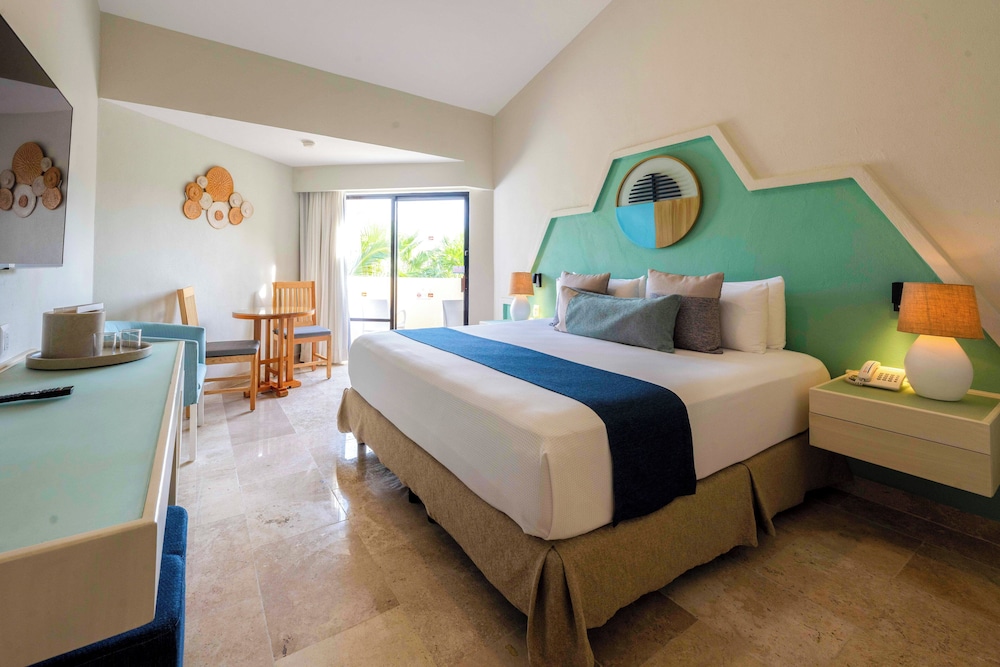 Viva Maya by Wyndham, A Trademark Resort — Hotel rooms in Playa del Carmen, Quintana Roo