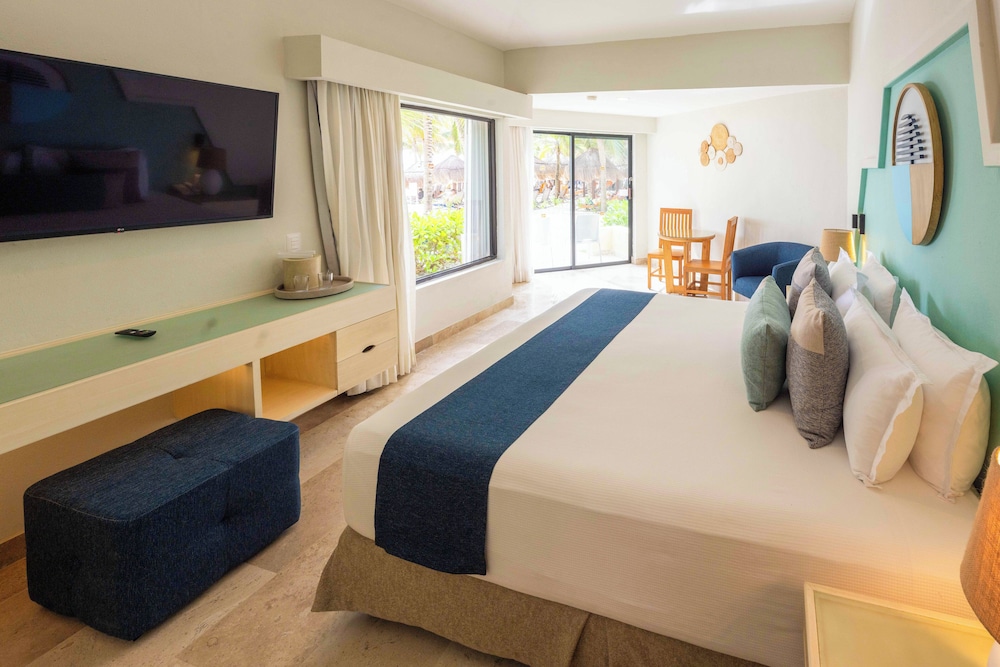 Viva Maya by Wyndham, A Trademark Resort — Hotel rooms in Playa del Carmen, Quintana Roo
