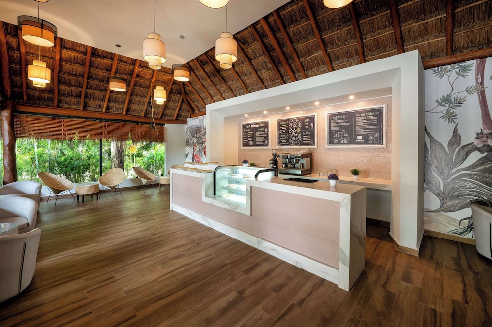 Viva Maya by Wyndham, A Trademark Resort — Restaurant & bars in Playa del Carmen, Quintana Roo
