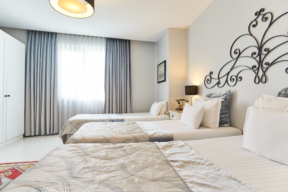 Celal Sultan Hotel - Special Class — Hotel rooms in Istanbul, Istanbul