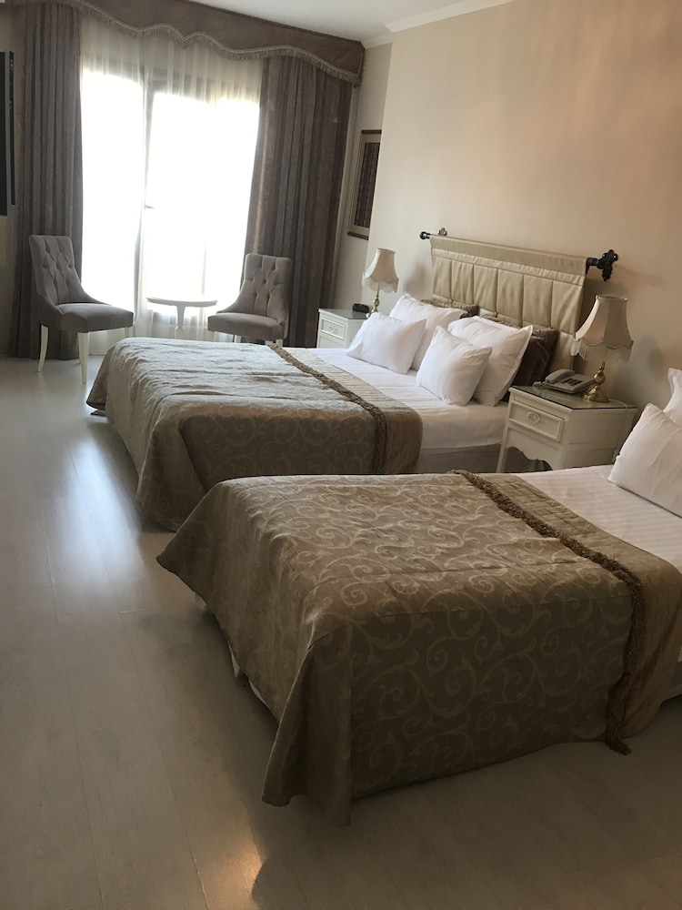 Celal Sultan Hotel - Special Class — Hotel rooms in Istanbul, Istanbul