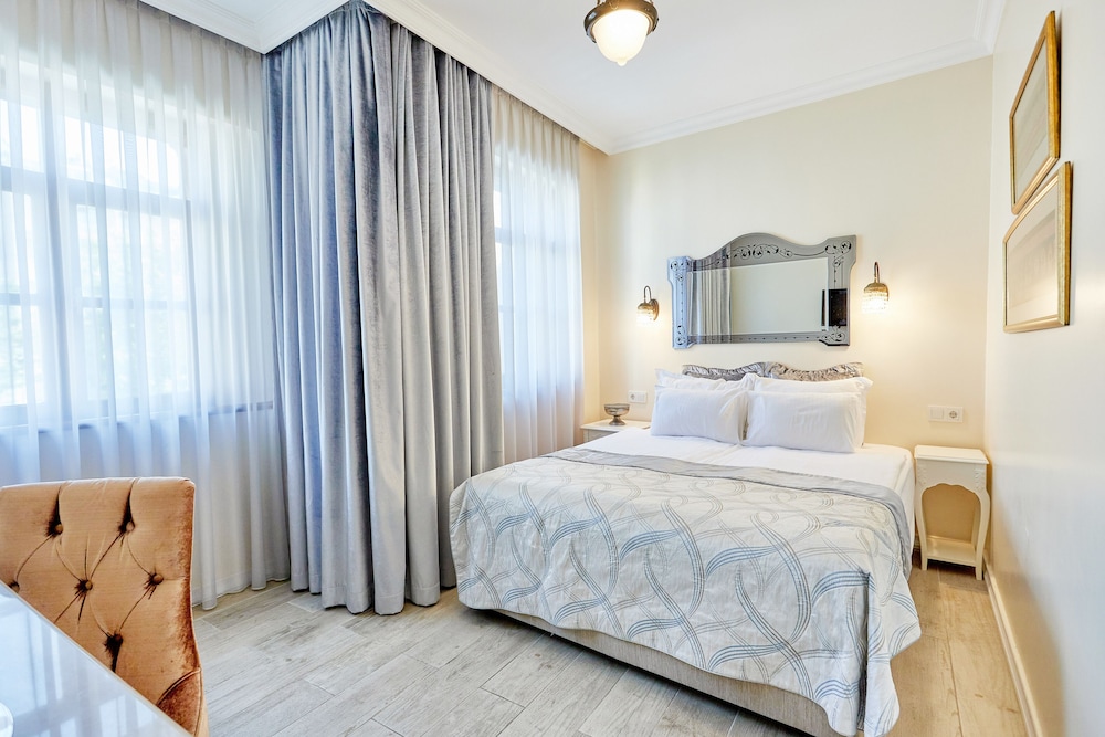 Celal Sultan Hotel - Special Class — Hotel rooms in Istanbul, Istanbul