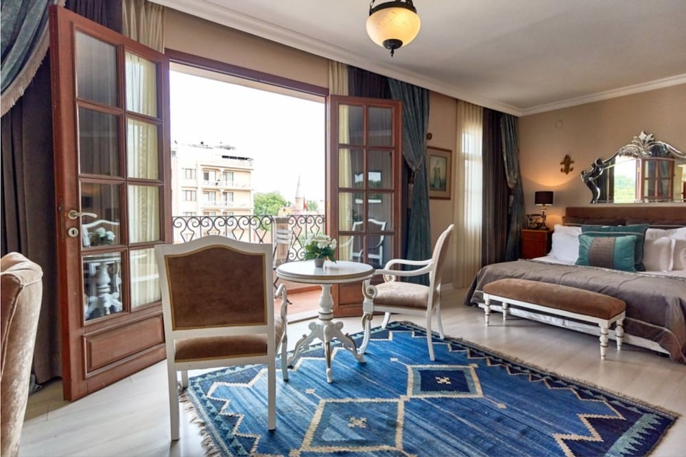 Celal Sultan Hotel - Special Class — Hotel rooms in Istanbul, Istanbul