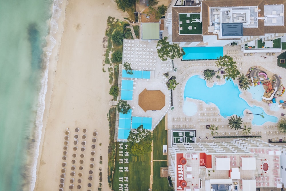 Iberostar Waves Alcudia Park - zdjęcie 4