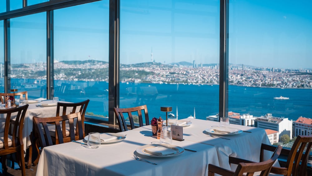 InterContinental Istanbul by IHG — Restaurant & bars in Istanbul, Istanbul