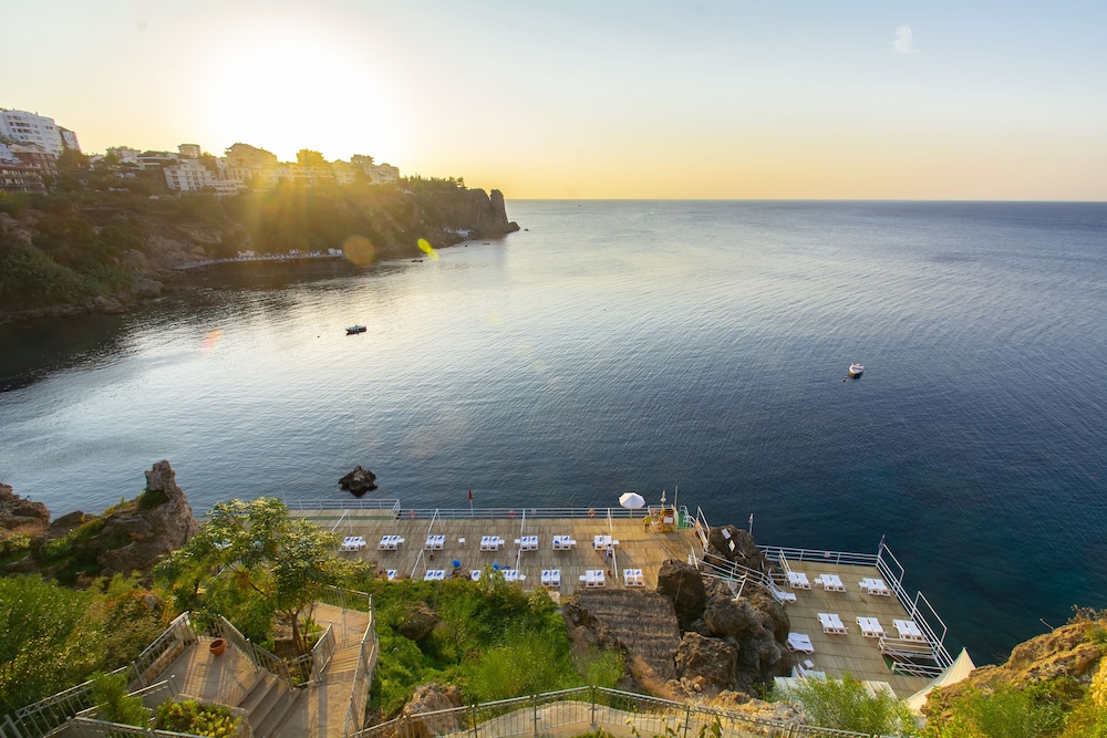 Falcon Hotel — Outdoor in Antalya
