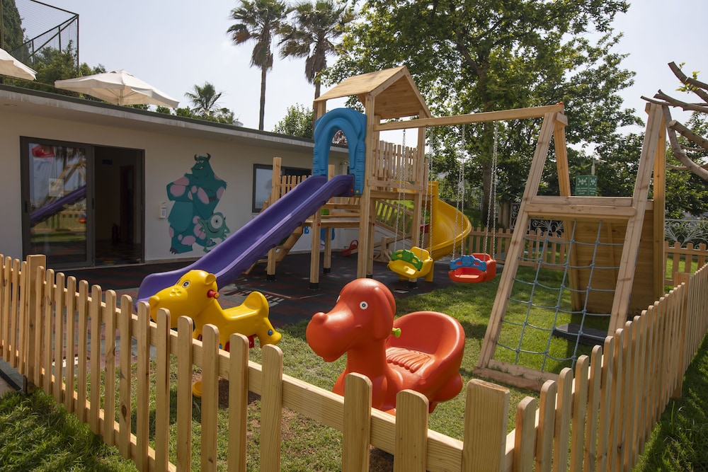 Falcon Hotel — Facilities in Antalya