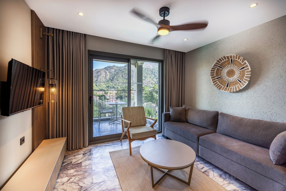 Club Aquarium — Hotel rooms in İçmeler, Mugla