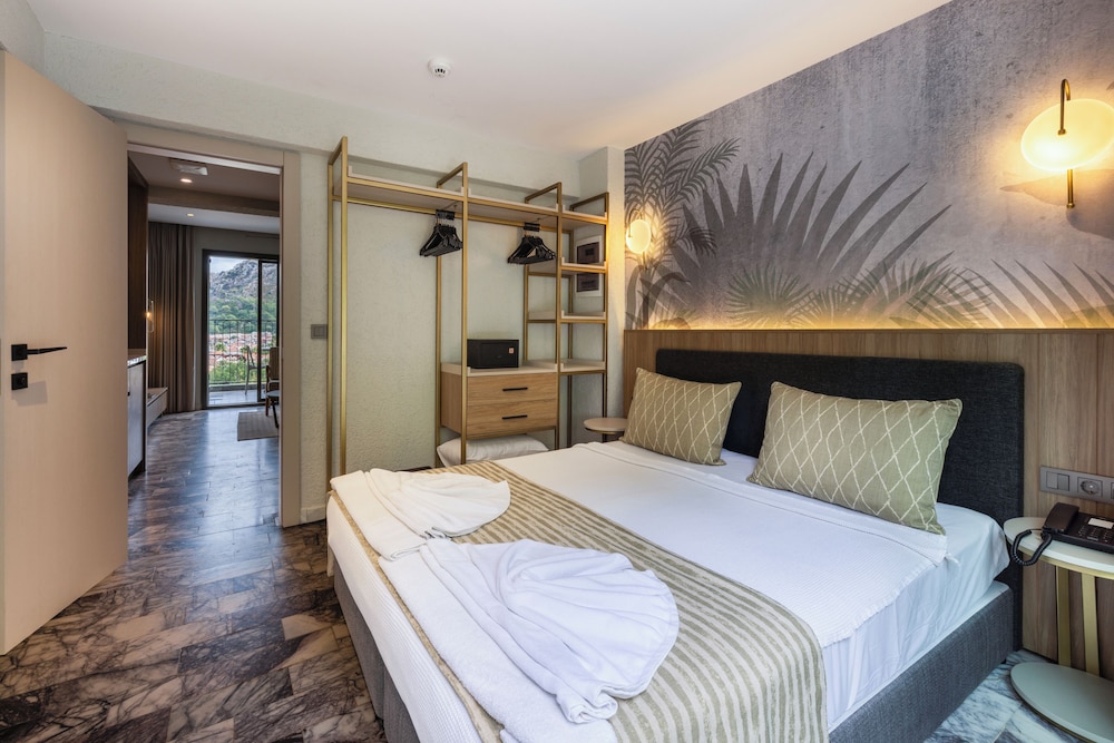 Club Aquarium — Hotel rooms in İçmeler, Mugla
