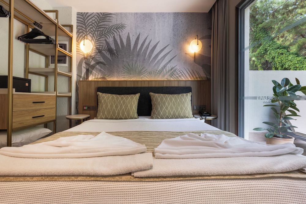 Club Aquarium — Hotel rooms in İçmeler, Mugla