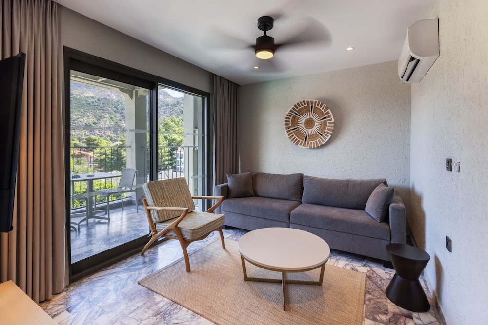 Club Aquarium — Hotel rooms in İçmeler, Mugla
