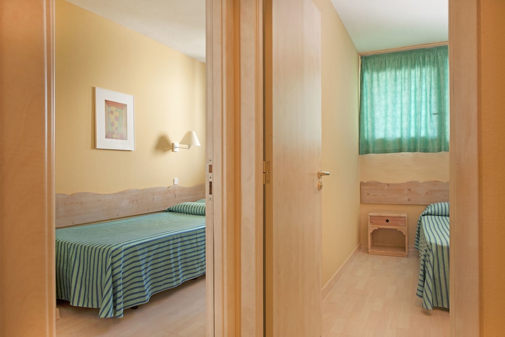 Iberostar Waves Ciudad Blanca — Hotel rooms in Alcudia, Balearic Islands