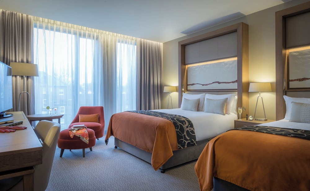Clayton Hotel Chiswick - zdjęcie 2