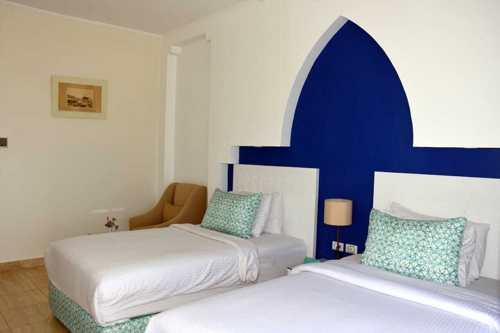 Sharm Club Beach Resort — Hotel rooms in Sharm El Sheikh, Red Sea