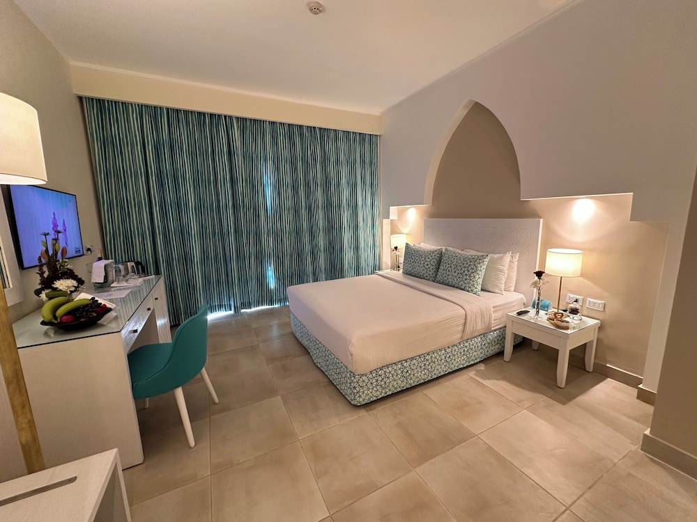 Sharm Club Beach Resort — Hotel rooms in Sharm El Sheikh, Red Sea