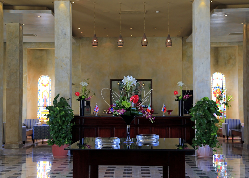 Sharm Club Beach Resort — Hotel building in Sharm El Sheikh, Red Sea