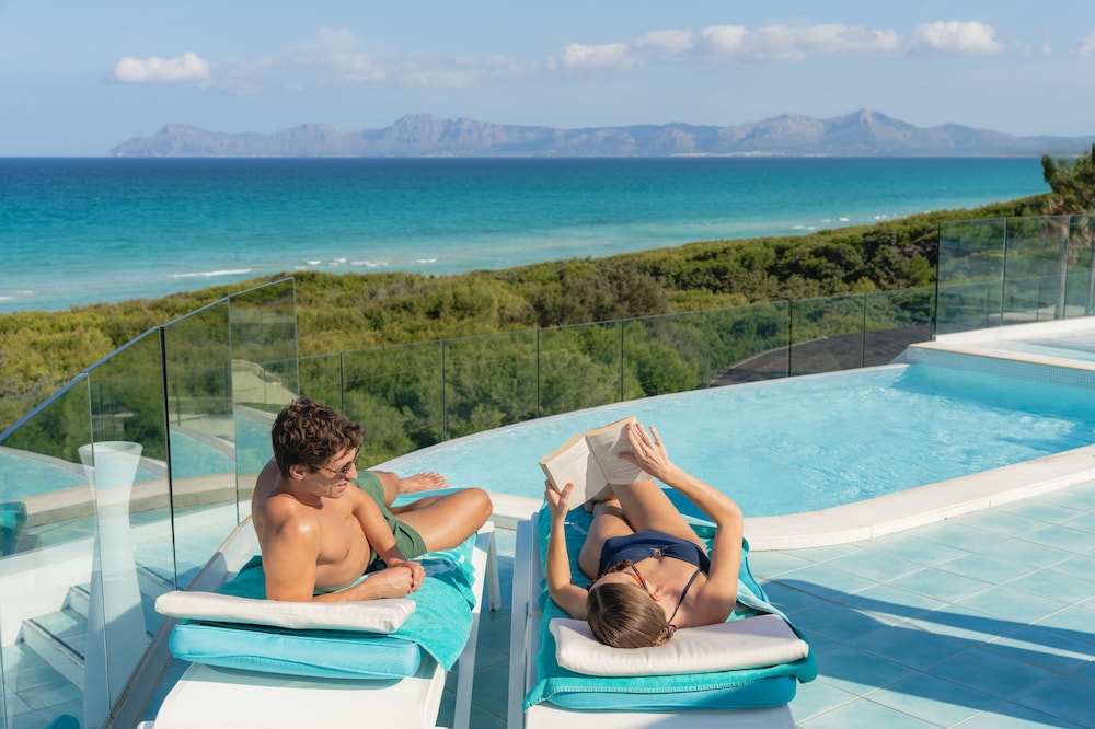 Iberostar Selection Albufera Playa - All Inclusive — Swimming pool in Playa de Muro, Balearic Islands