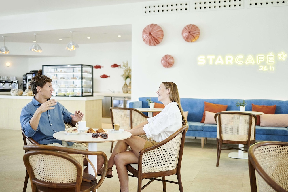Iberostar Selection Albufera Playa - All Inclusive — Restaurant & bars in Playa de Muro, Balearic Islands