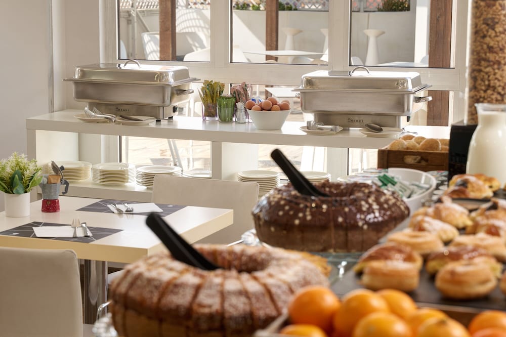 Hotel Roma Tor Vergata — Restaurant & bars in Rome, Lazio