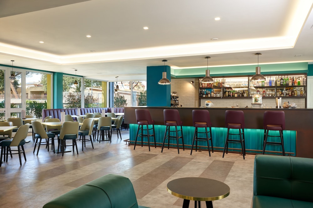 Hotel Roma Tor Vergata — Restaurant & bars in Rome, Lazio