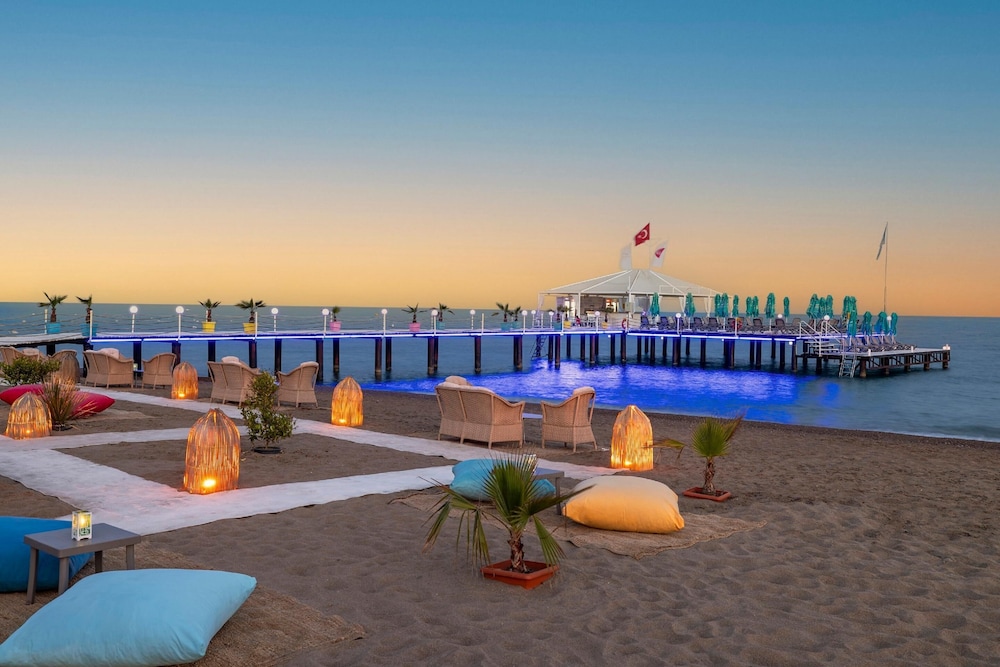Concorde De Luxe Resort Lara Antalya - Prive Ultra All Inclusive — Beach in Lara