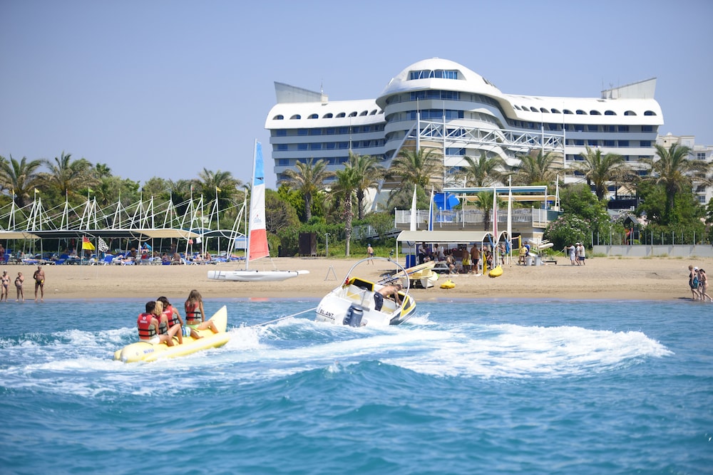 Concorde De Luxe Resort Lara Antalya - Prive Ultra All Inclusive — Beach in Lara