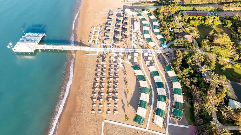Concorde De Luxe Resort Lara Antalya - Prive Ultra All Inclusive — Beach in Lara
