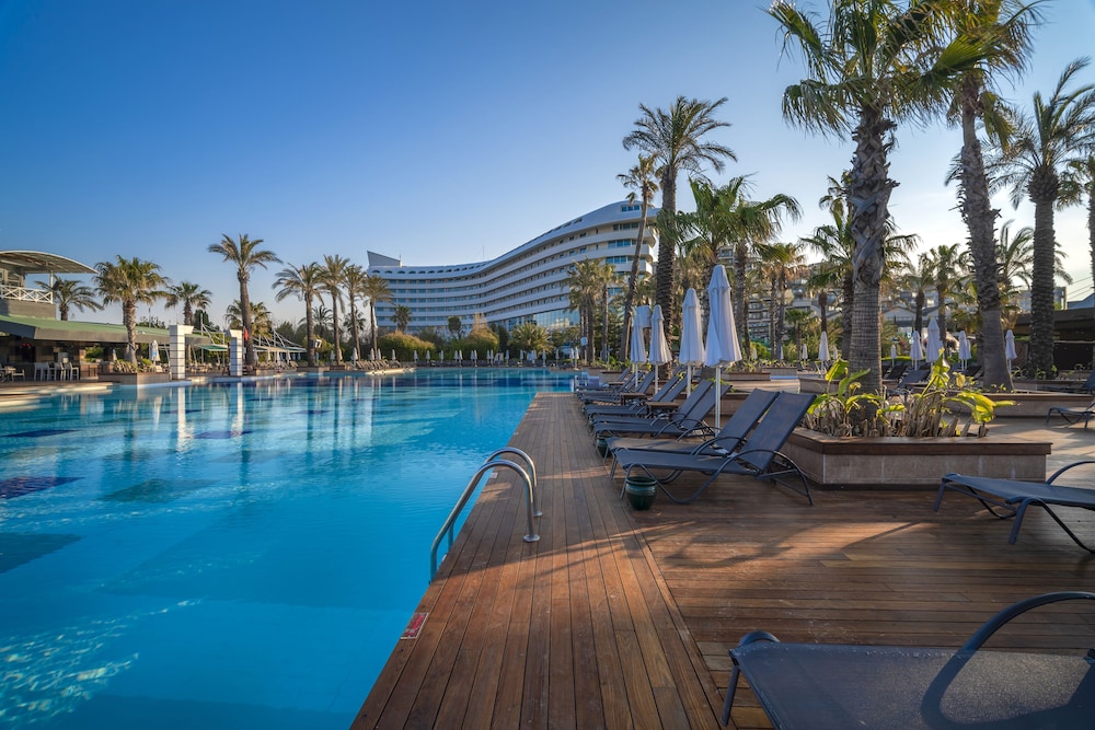 Concorde De Luxe Resort Lara Antalya - Prive Ultra All Inclusive — Swimming pool in Lara