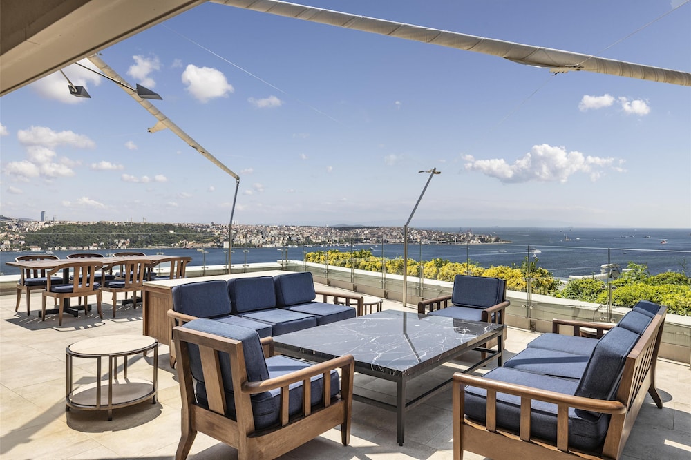 Conrad Istanbul Bosphorus — Restaurant & bars in Istanbul, Istanbul