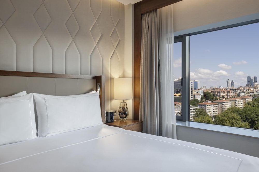 Conrad Istanbul Bosphorus — Hotel rooms in Istanbul, Istanbul
