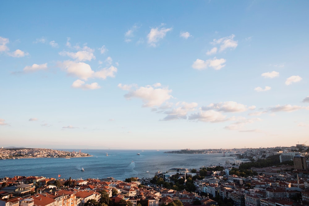 Conrad Istanbul Bosphorus — Attractions in the area in Istanbul, Istanbul