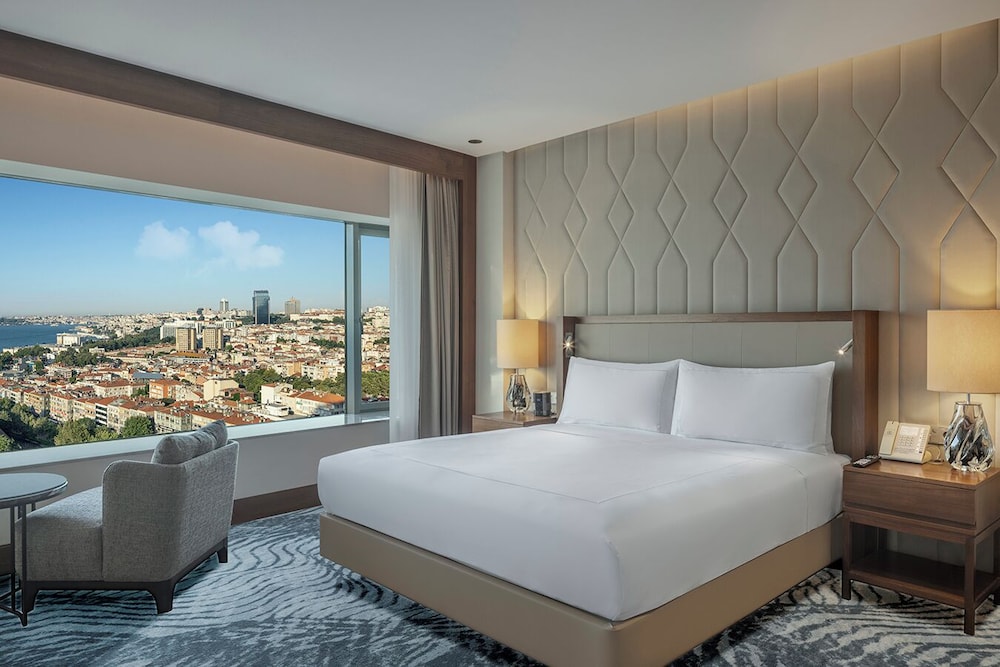 Conrad Istanbul Bosphorus — Hotel rooms in Istanbul, Istanbul