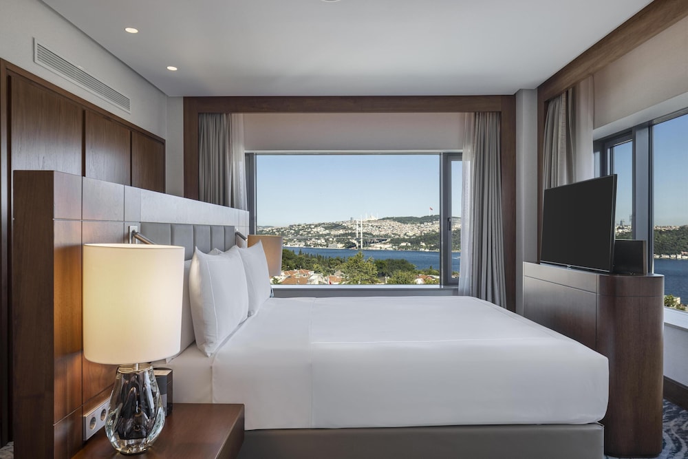 Conrad Istanbul Bosphorus — Hotel rooms in Istanbul, Istanbul