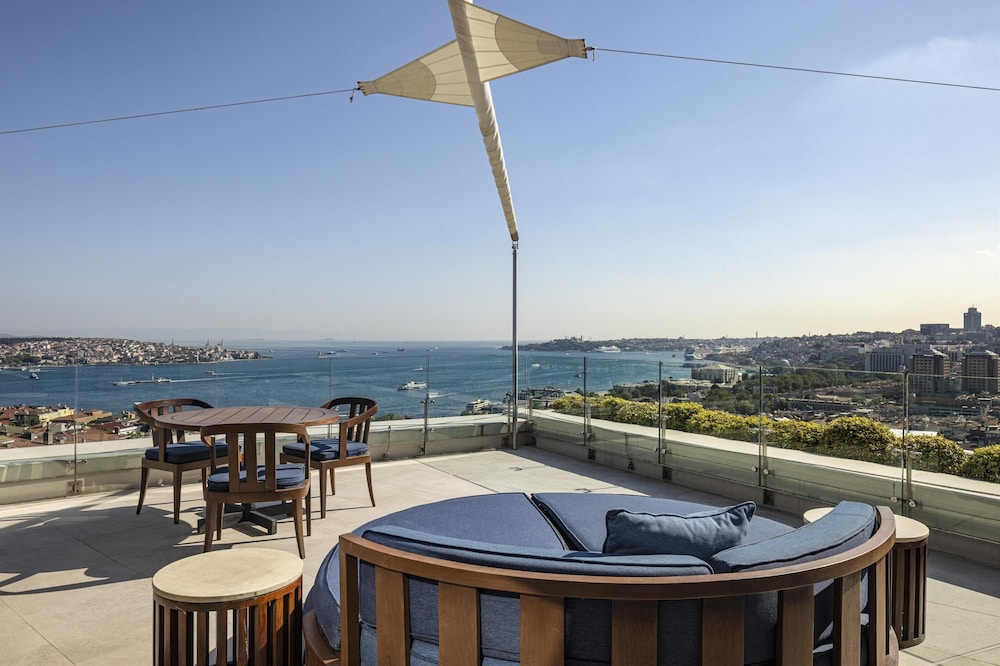 Conrad Istanbul Bosphorus — Restaurant & bars in Istanbul, Istanbul