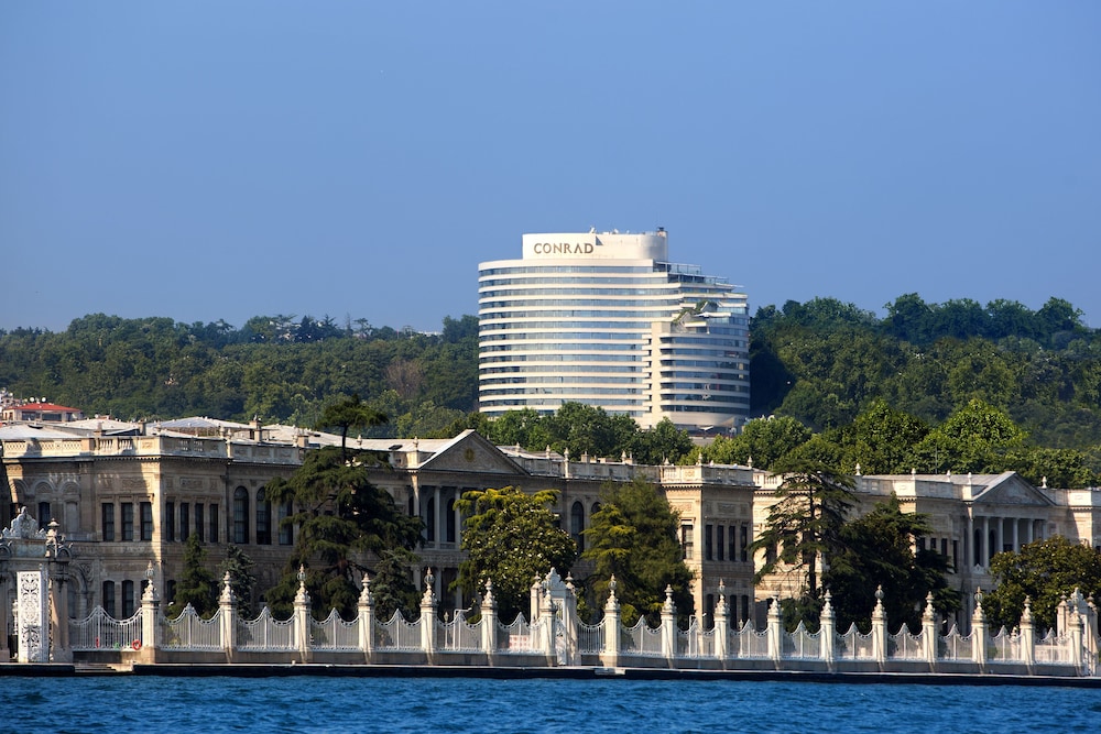 Conrad Istanbul Bosphorus — Hotel building in Istanbul, Istanbul